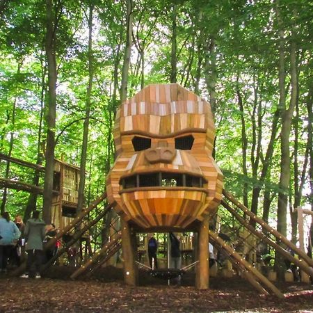 Sfeervolle Chalet Op De Veluwe In Hoenderloo Hotell Exteriör bild